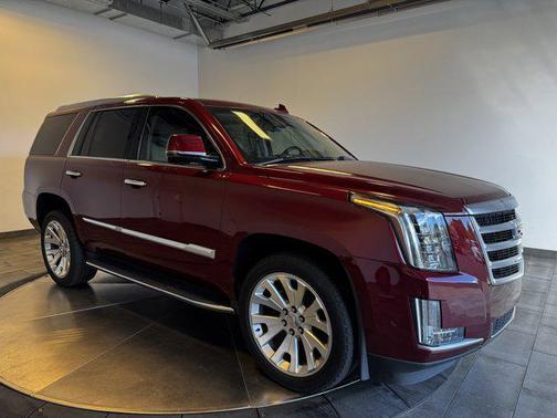 2020 Cadillac Escalade Luxury