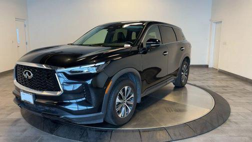 2023 INFINITI QX60 Pure