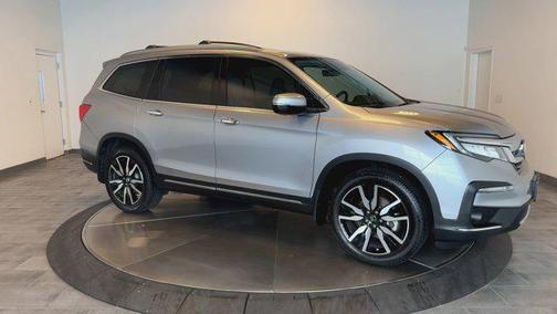 2021 Honda Pilot Touring 8-Passenger