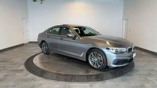 Bluestone Metallic 2019 BMW 530 xDrive
