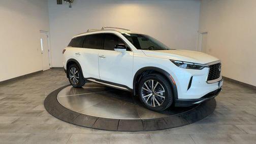 2023 INFINITI QX60 SENSORY