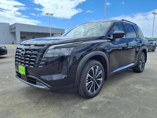 Black 2026 Nissan Pathfinder Platinum
