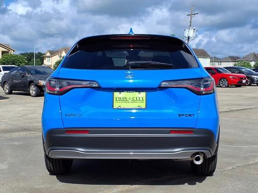 Boost Blue Pearl 2027 Honda HR-V Sport