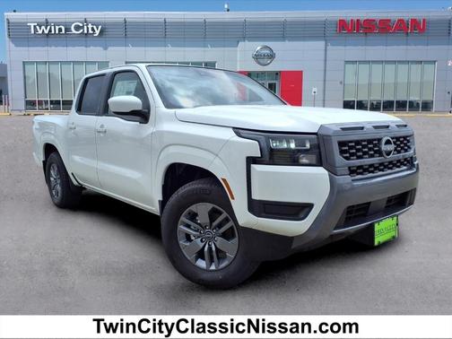 Glacier White 2026 Nissan Frontier SV
