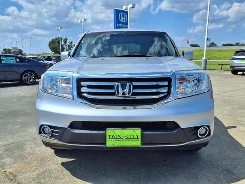 Silver 2013 Honda Pilot EX-L
