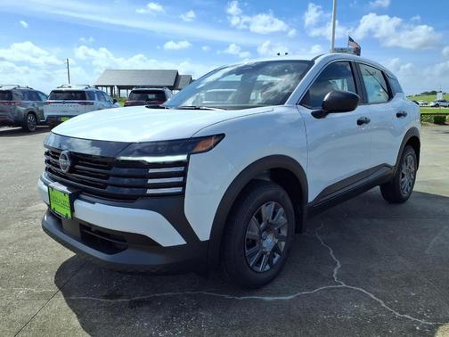 Fresh Powder 2026 Nissan Kicks S