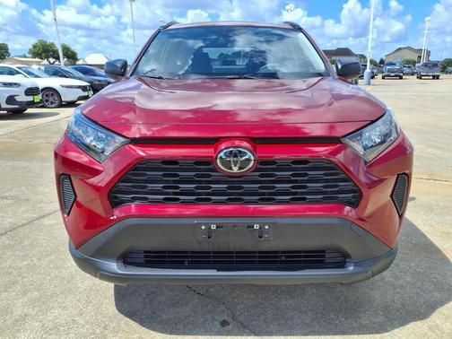 Pearl 2021 Toyota RAV4 LE