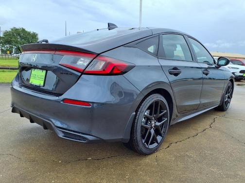 Meteorite Gray Metallic 2026 Honda Civic Sport