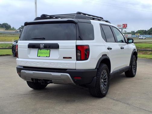Platinum White Pearl 2026 Honda Passport TrailSport