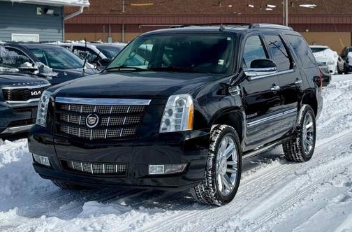 2014 Cadillac Escalade Platinum Edition