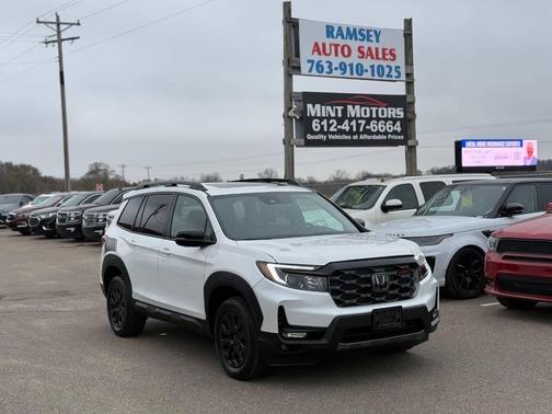 2023 Honda Passport AWD TrailSport