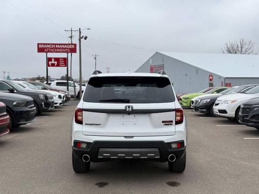 2023 Honda Passport AWD TrailSport