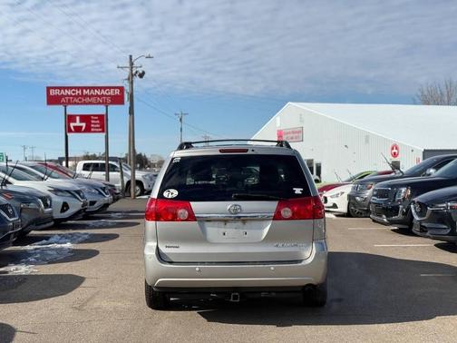 2009 Toyota Sienna XLE Limited