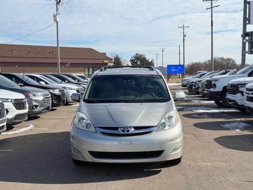 2009 Toyota Sienna XLE Limited