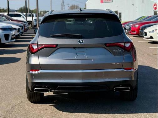2022 Acura MDX Advance Package