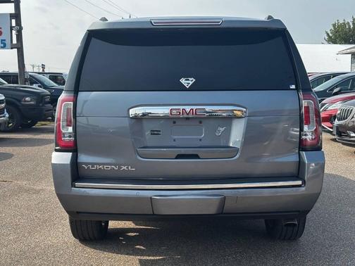 2018 GMC Yukon XL Denali