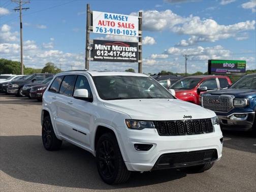 2020 Jeep Grand Cherokee Altitude