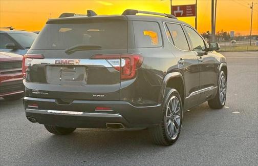 2022 GMC Acadia Denali
