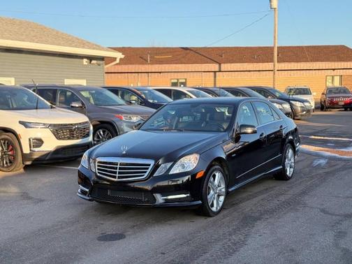 2012 Mercedes-Benz E-Class 4MATIC