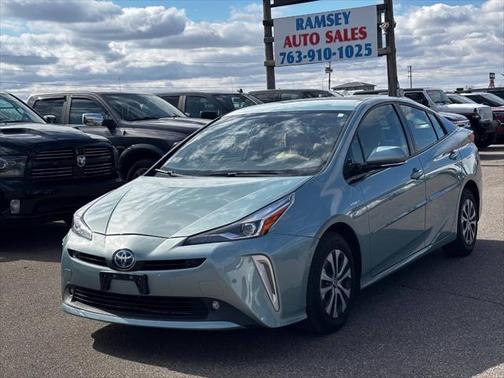 2019 Toyota Prius LE