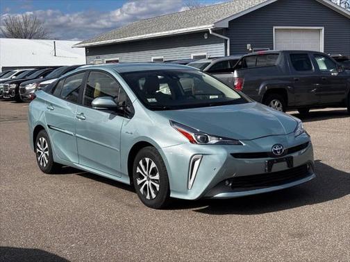 2019 Toyota Prius LE