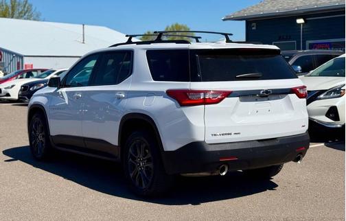 Summit White 2019 Chevrolet Traverse RS