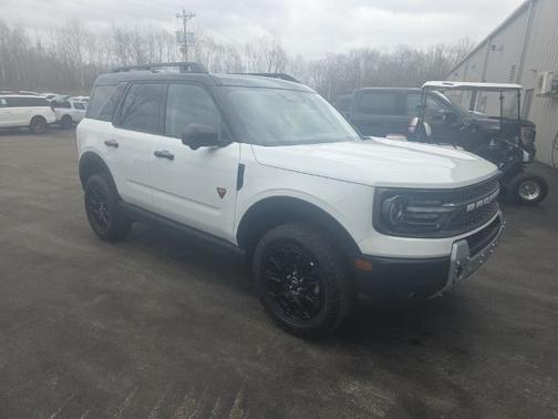 OXFORD WHITE 2025 Ford Bronco Sport BADLANDS