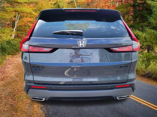 Meteorite Gray Metallic 2027 Honda CR-V Hybrid Sport-L AWD