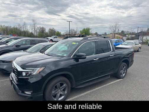 Crystal Black Pearl 2023 Honda Ridgeline RTL-E