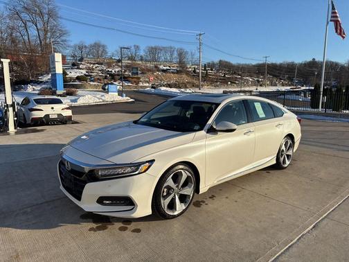 2020 Honda Accord Touring 2.0T