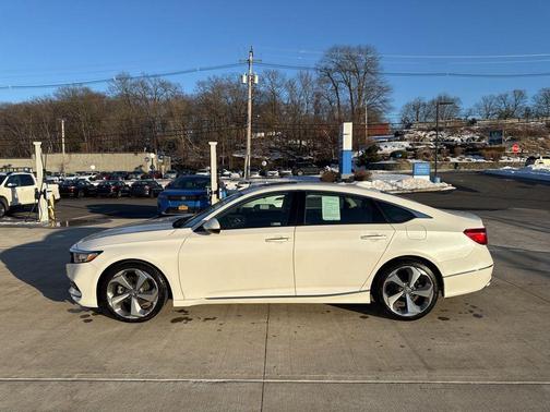 2020 Honda Accord Touring 2.0T