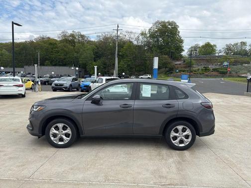 Modern Steel Metallic 2023 Honda HR-V LX