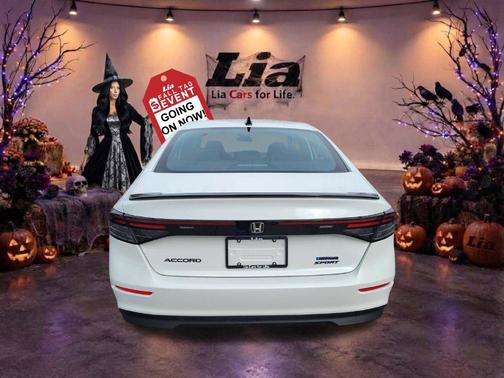 Platinum White Pearl 2026 Honda Accord Hybrid Sport