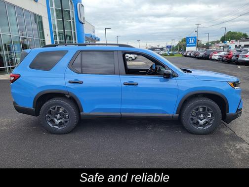 2025 Honda Pilot TrailSport