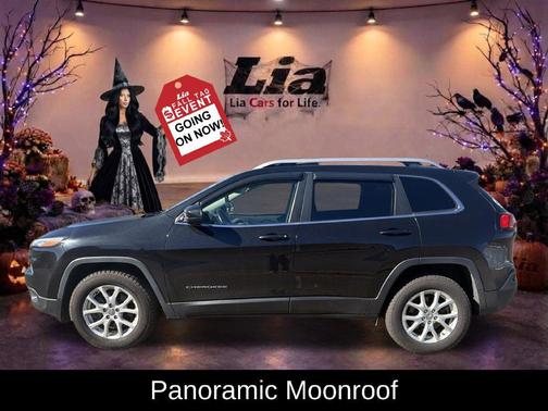 Brilliant Black Crystal Pearlcoat 2015 Jeep Cherokee Latitude