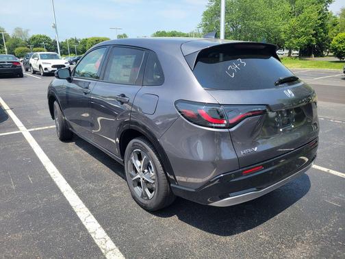 Urban Gray Pearl 2026 Honda HR-V AWD Sport