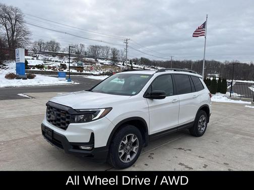 2023 Honda Passport AWD TrailSport