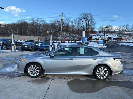 2023 Toyota Camry LE