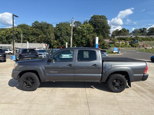 2014 Toyota Tacoma Base