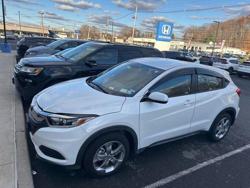 2022 Honda HR-V LX