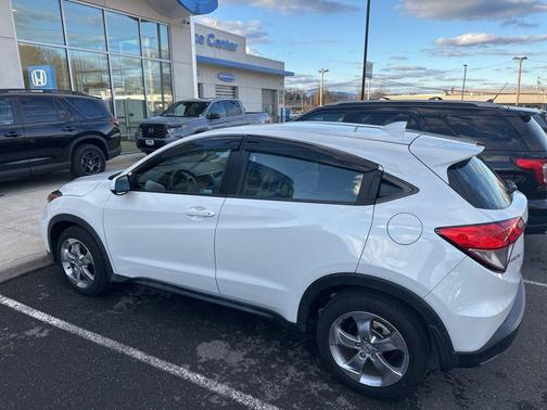 2022 Honda HR-V LX