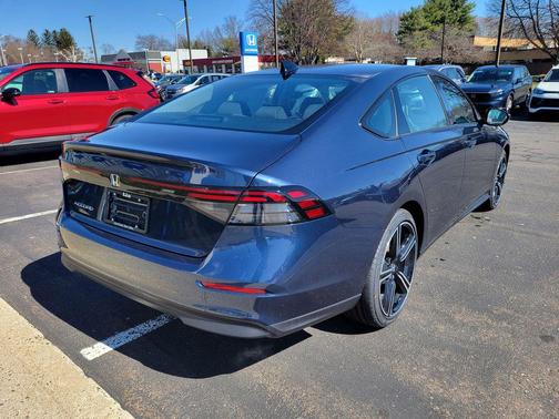 Canyon River Blue Metallic 2026 Honda Accord SE