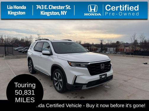 Platinum White Pearl 2024 Honda Pilot Touring 8-Passenger