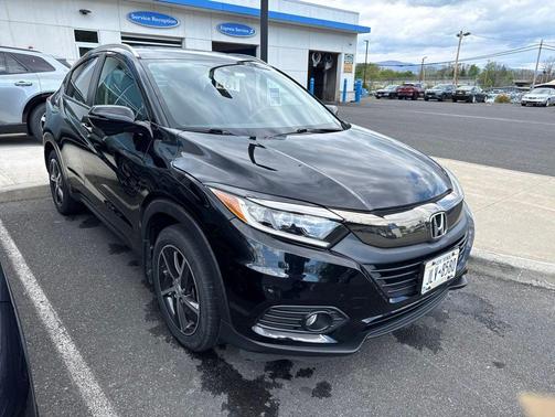 Crystal Black Pearl 2022 Honda HR-V EX