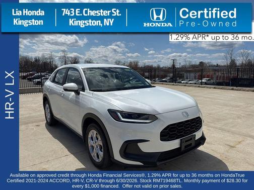Platinum White Pearl 2024 Honda HR-V LX