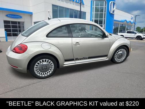 Moonrock Silver Metallic 2013 Volkswagen Beetle 2.5L