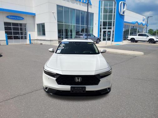 Platinum White Pearl 2024 Honda Accord Hybrid Touring