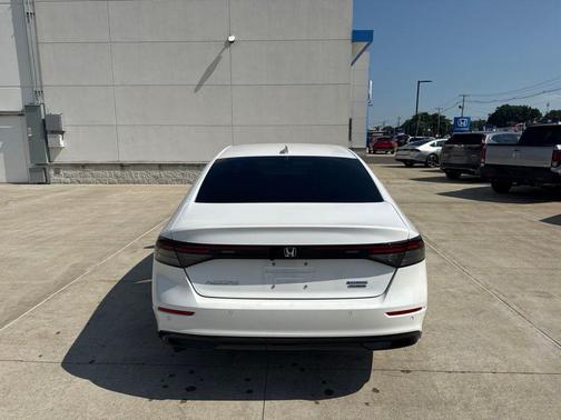 Platinum White Pearl 2024 Honda Accord Hybrid Touring