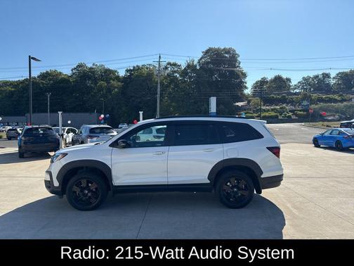 2022 Honda Pilot AWD TrailSport