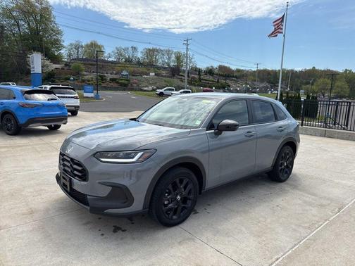Urban Gray Pearl 2024 Honda HR-V AWD Sport